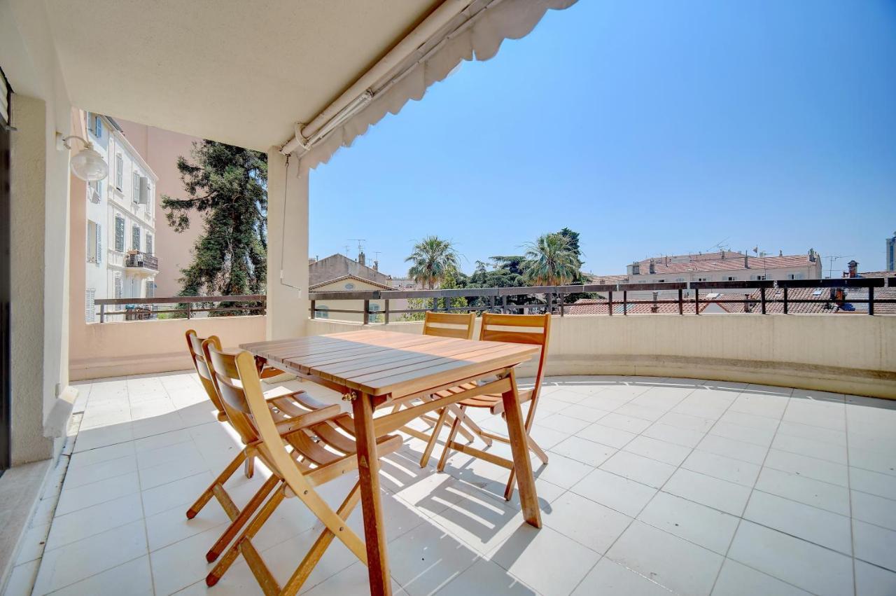 3 Bedrooms Center South Terrace * Cannes
